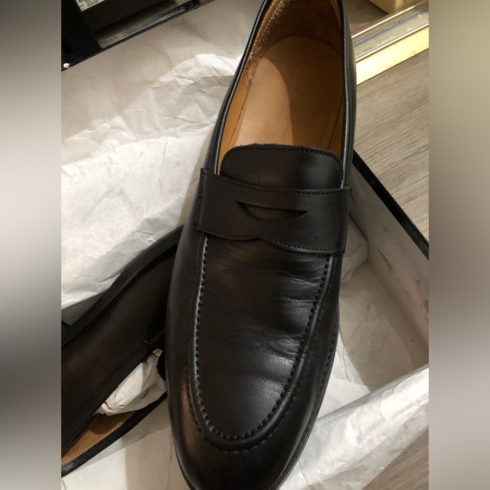 Used Saks Fifth Avenue Mens Black Leather Penny Loafers US 13 Made in Italy